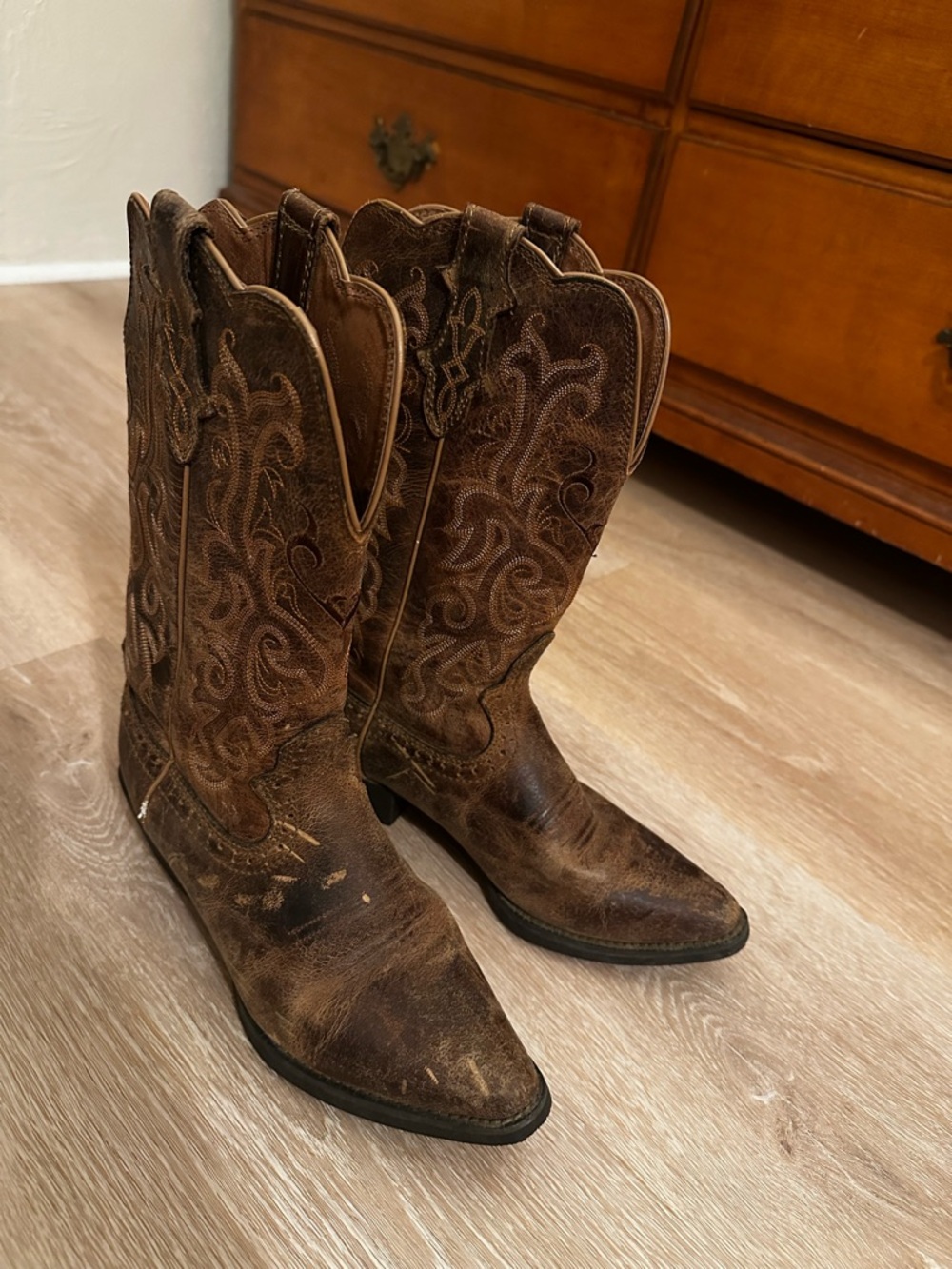 Justin Boots Brown Leather Western Cowboy Boots